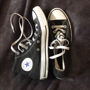 Black converse